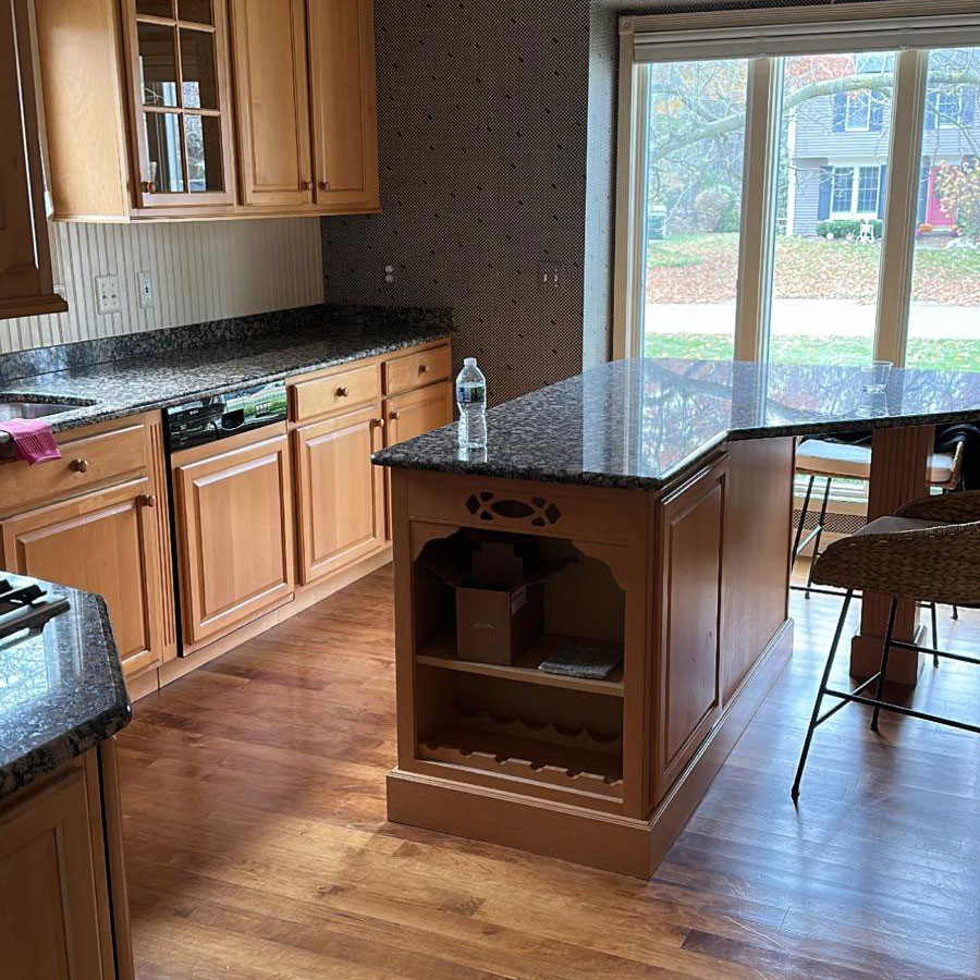 Kitchen Cabinet Painting Refinishing, Resurfacing and Refacing